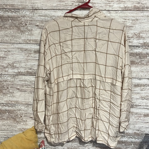 J Jill Top - Picture 3 of 3